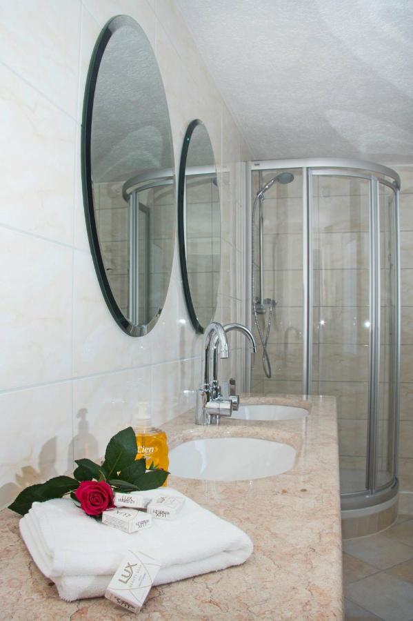 Hotel Albergo Mamma Rosa ヴンジーデル エクステリア 写真