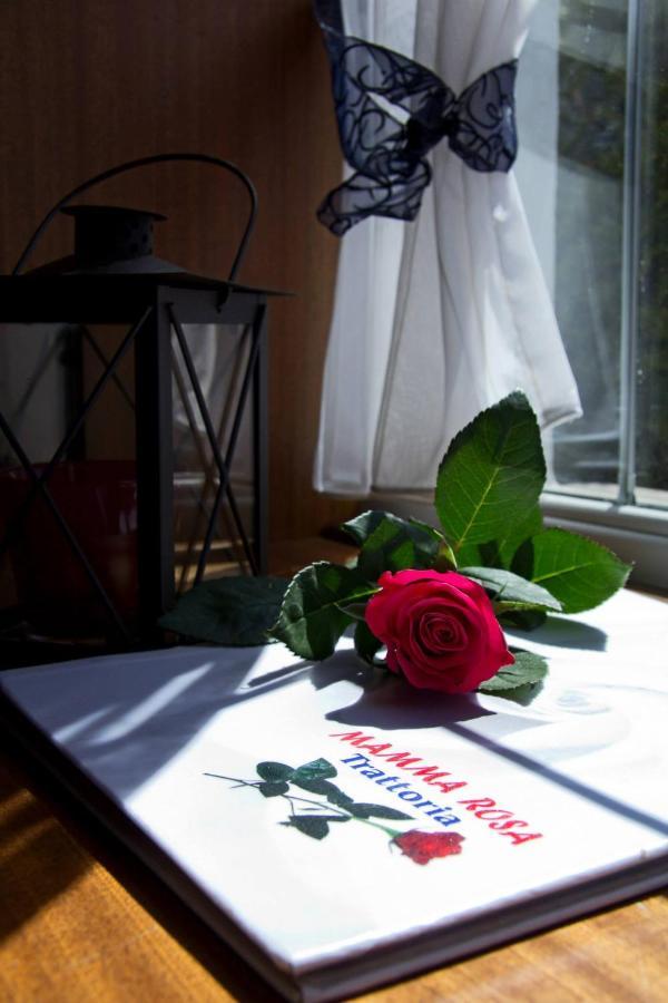 Hotel Albergo Mamma Rosa ヴンジーデル エクステリア 写真